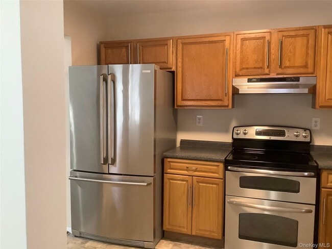 Building Photo - 89 Bedford Ave