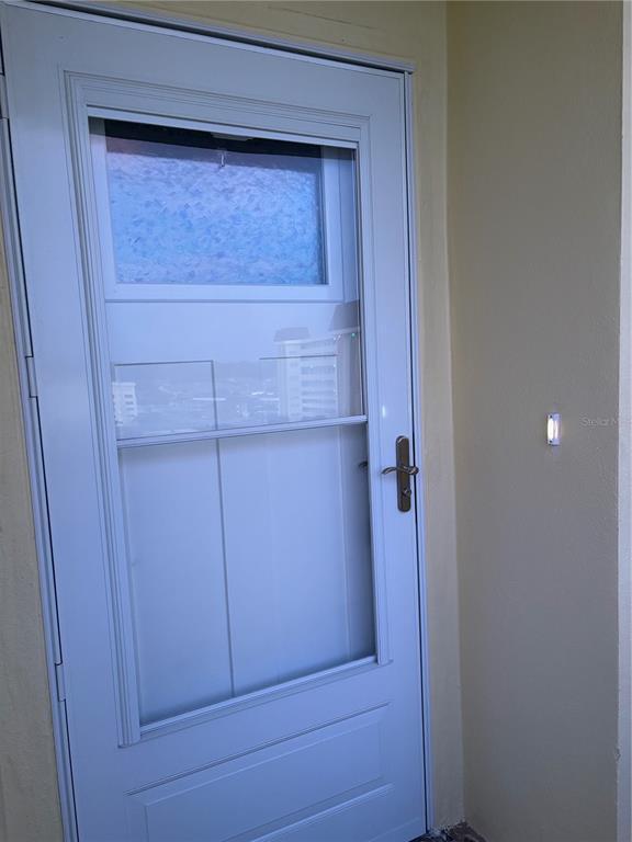 Building Photo - 4750 Cove Cir