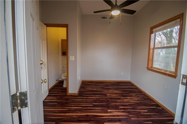 Building Photo - 15284 Putman Rd