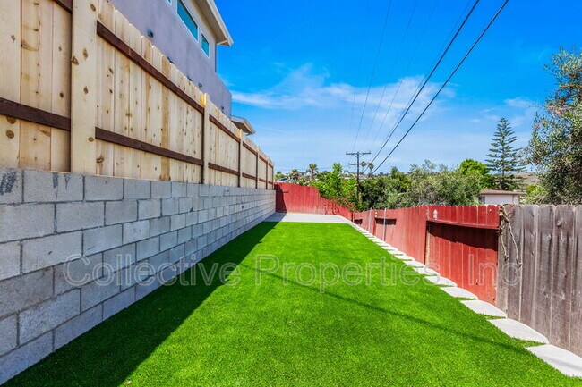 Building Photo - 1509 Galveston St