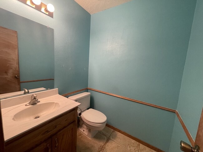 Building Photo - 6308 Montano Pointe Rd NW