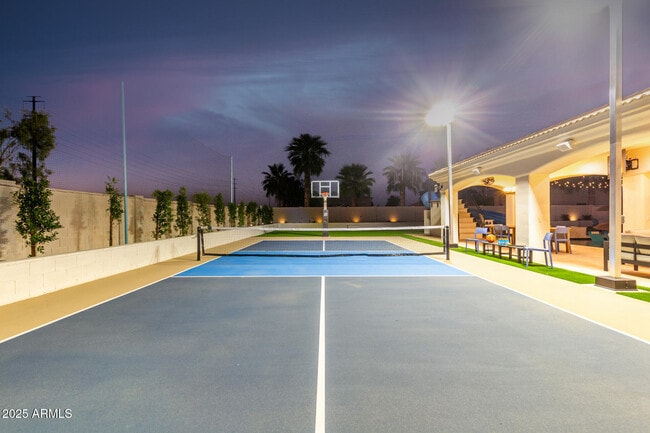 Building Photo - 2506 S 186th Dr