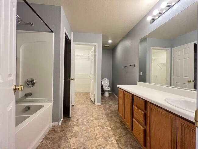 Building Photo - 11682 Terenzio Ct