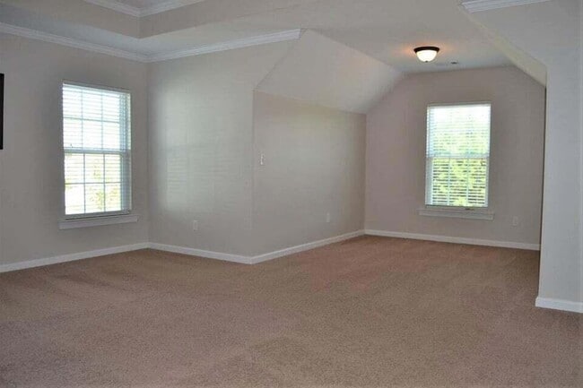 Building Photo - 2612 Waites Dr