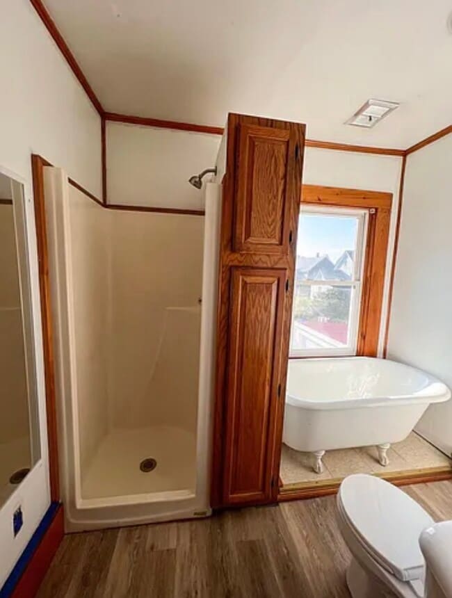 Building Photo - 7 Leonard Ave