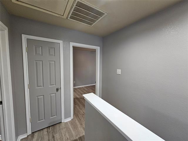 Building Photo - 611 Oriole Blvd