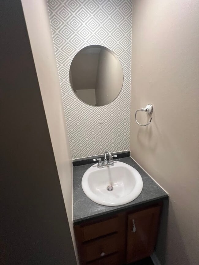 Building Photo - Great Berkshire Estates Condo, Wyomissing, PA