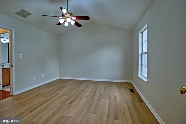 Building Photo - 6285 Clay Pipe Ct