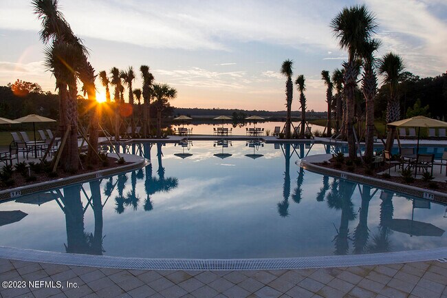 Building Photo - 20 Wilgrove Pl