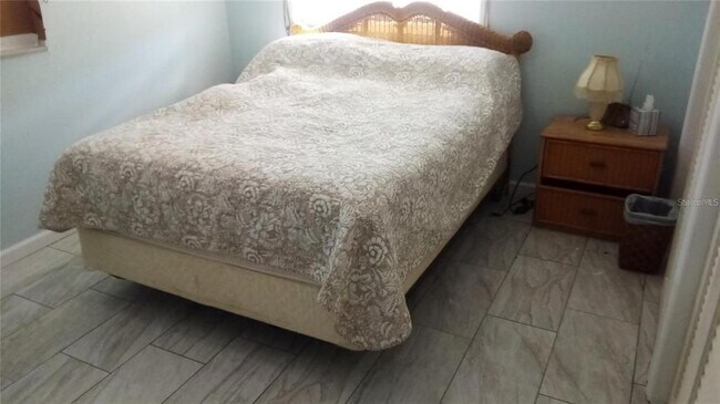 Building Photo - 758 Spring Lake Blvd NW