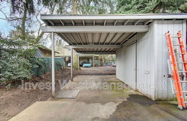 Building Photo - 3802 M St