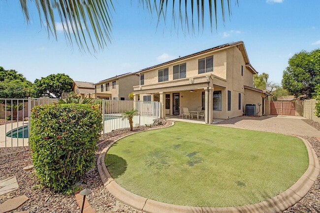 Building Photo - 6029 W Morrow Dr