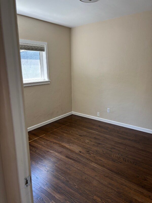 Building Photo - 5858 Adelaide Ave