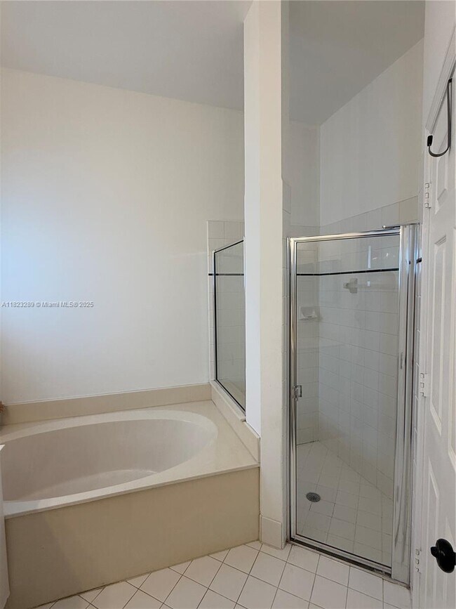 Building Photo - 4422 Foxtail Ln