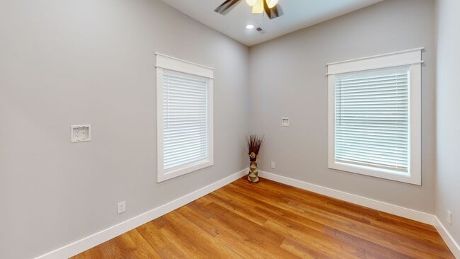 Building Photo - 1310 Forest Ave