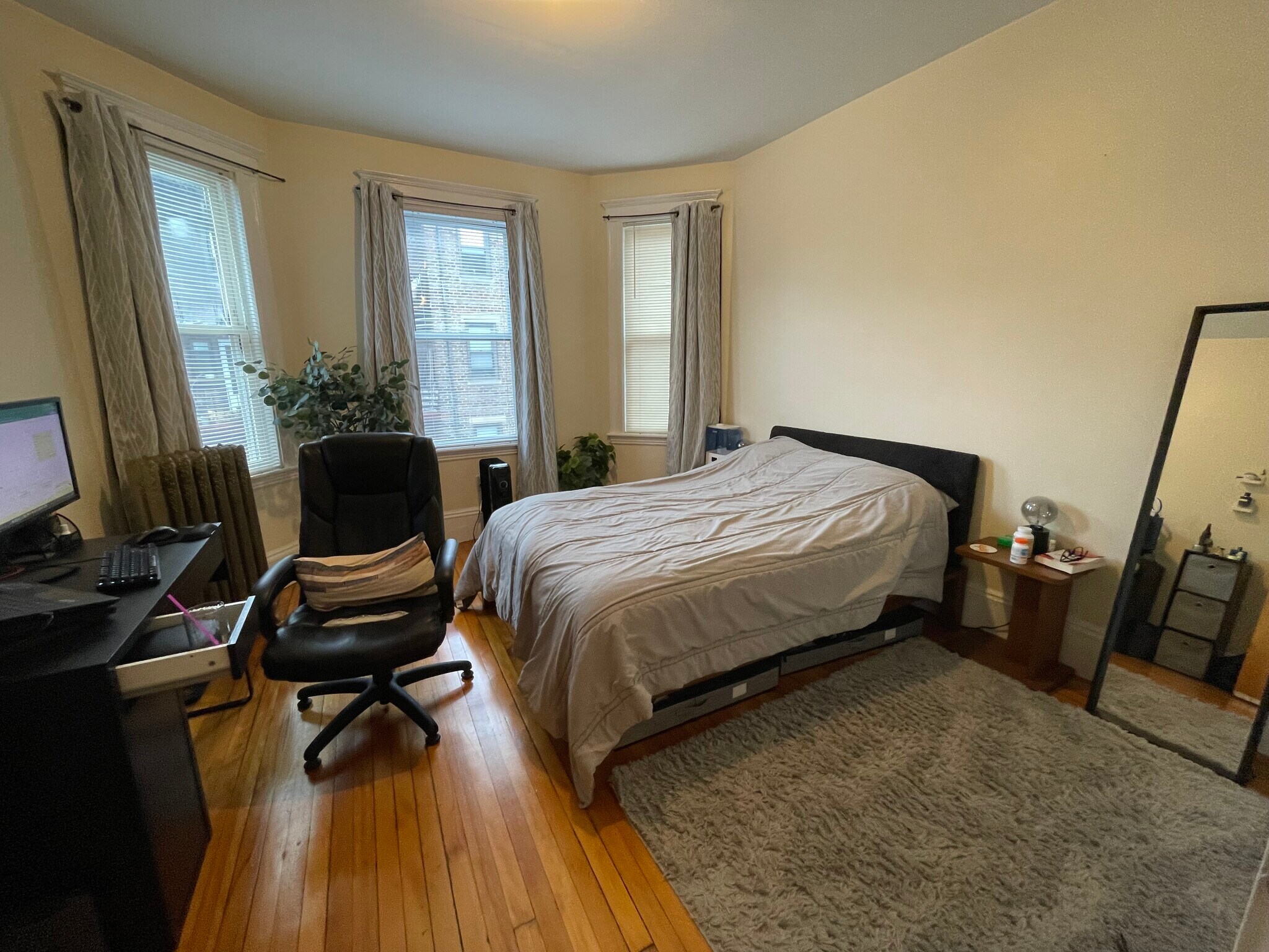 Building Photo - 1355 Commonwealth Ave