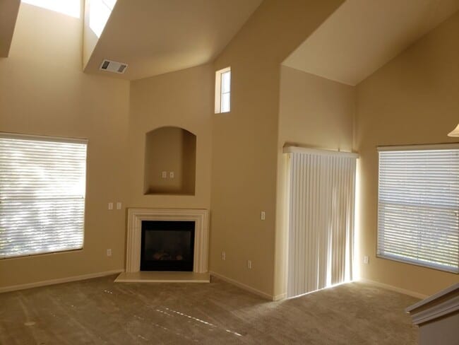 Building Photo - Two Bedroom Two Bath Condo at Fallen Leaf Gated Community