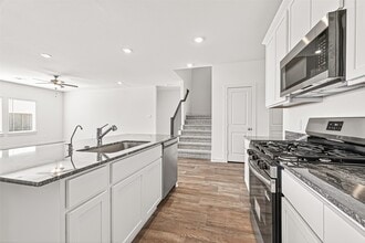 Building Photo - 6008 Jasper Hl Dr