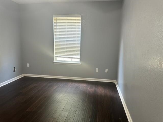 Building Photo - 2172 Heathrow Dr