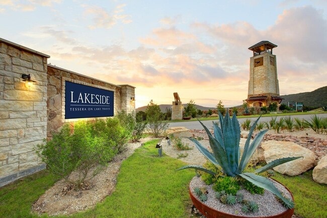 Building Photo - 8215 Prairie Rye Dr