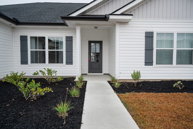 Building Photo - 106 Holland Dr