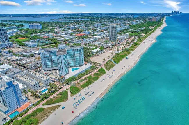 Building Photo - 7135 Collins Ave