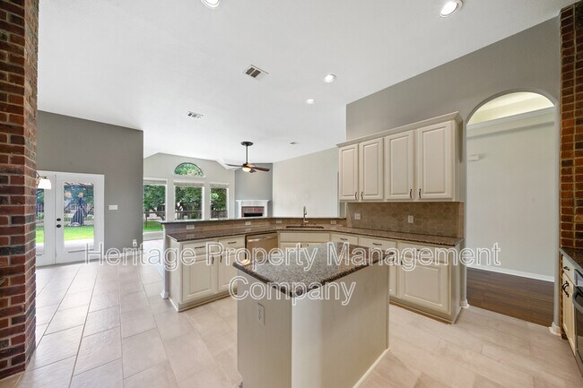 Building Photo - 8627 Magdalena Run