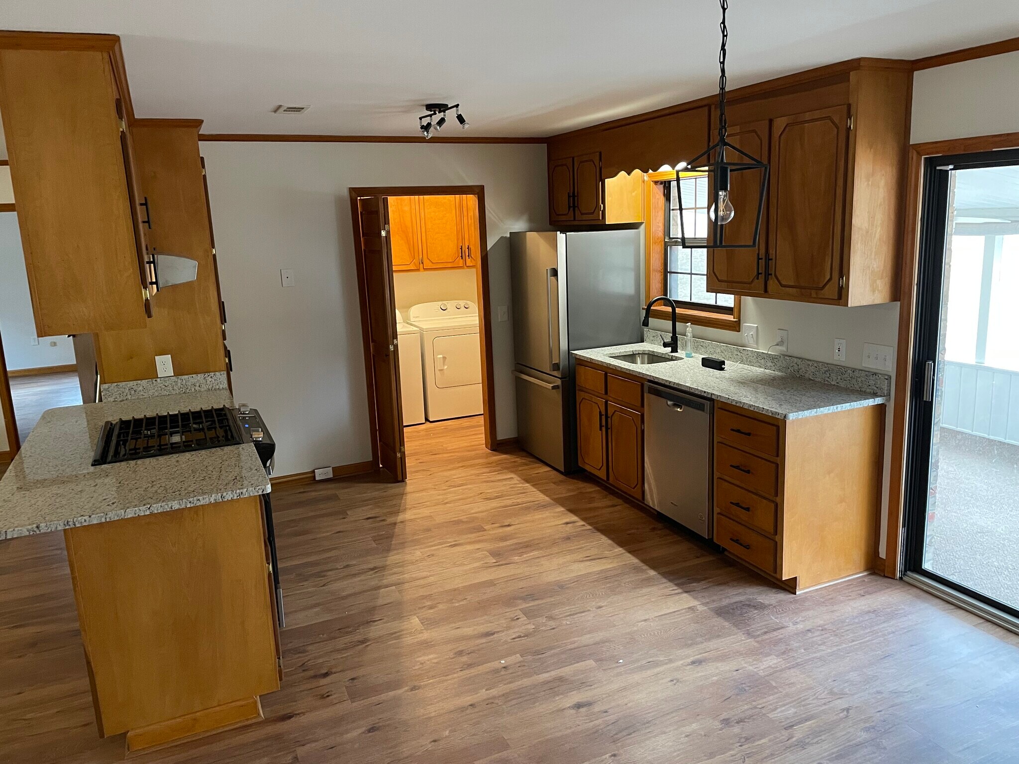 Building Photo - 430 Co Rd 445