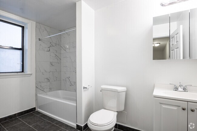 2BR, 1BA - 106 South Harrison Street