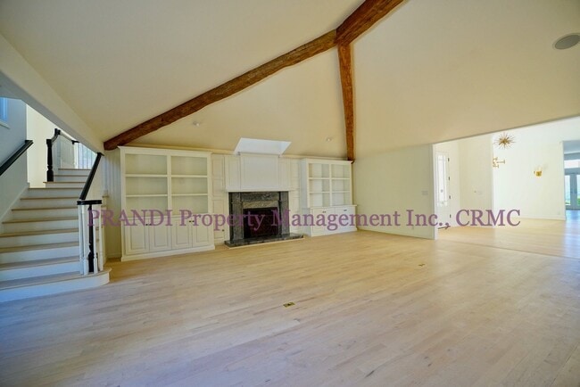 Building Photo - 3 Bartel Ct