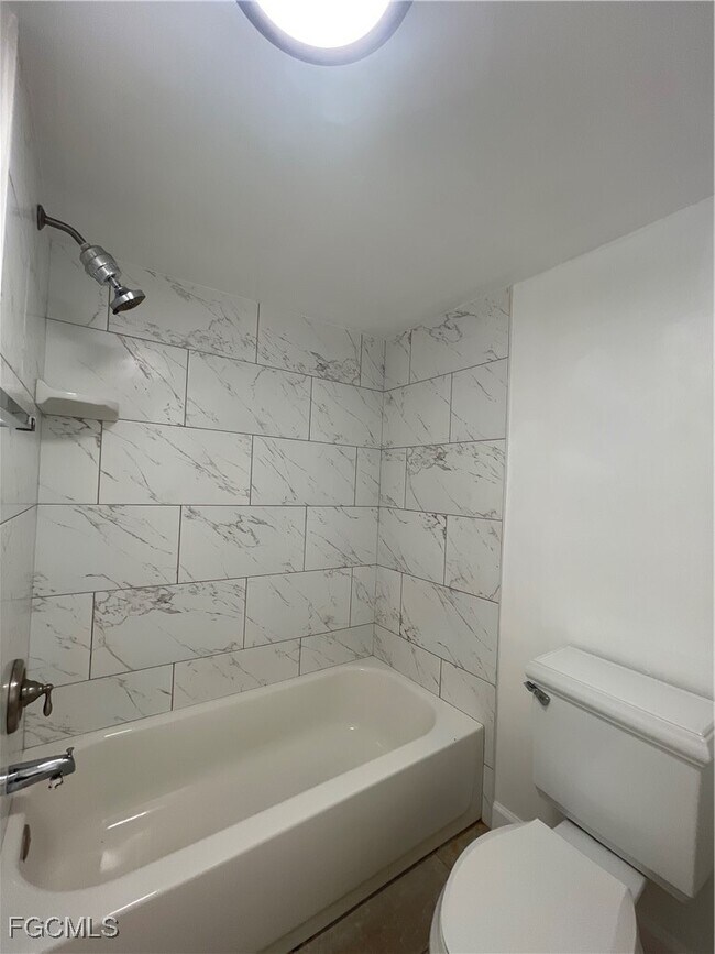 Building Photo - 3706 Broadway