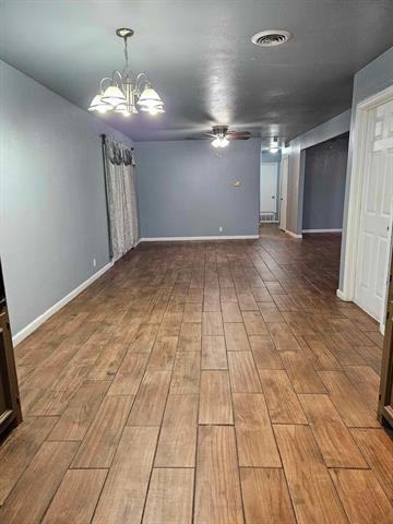 Building Photo - 808 McCurry Ave