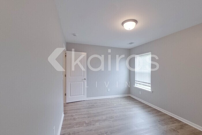 Building Photo - 109 St Matthew Wy