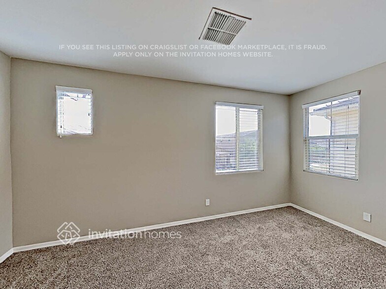 Building Photo - 2251 S Osborn Ln