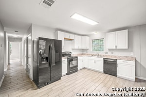 Building Photo - 5030 Vlg Crst Dr