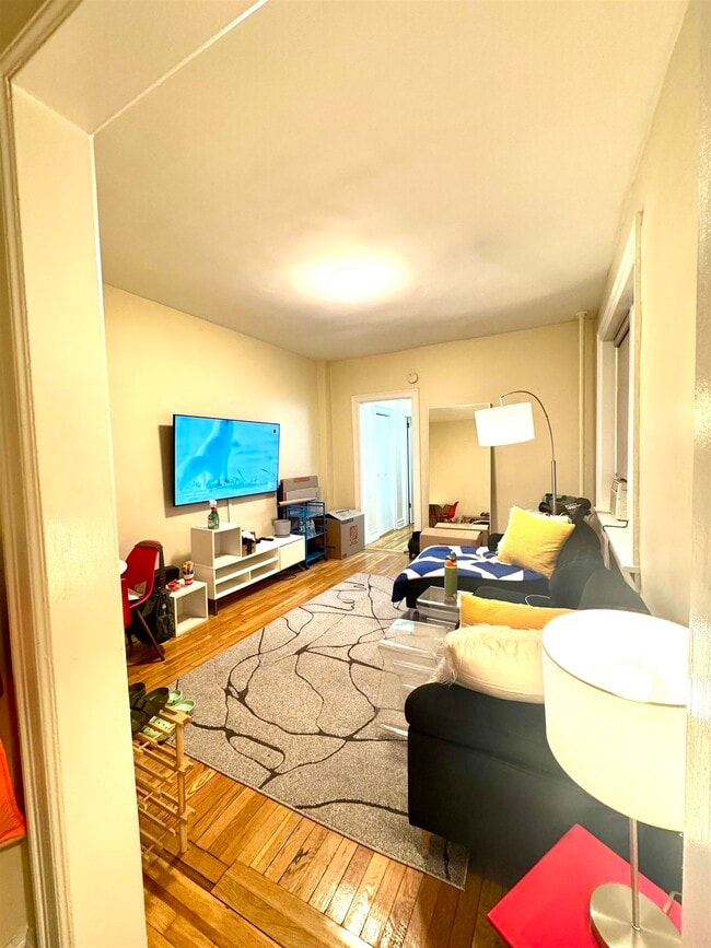 Building Photo - 270 Harrison Ave