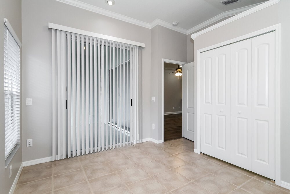 Building Photo - 11716 S Stone Ln