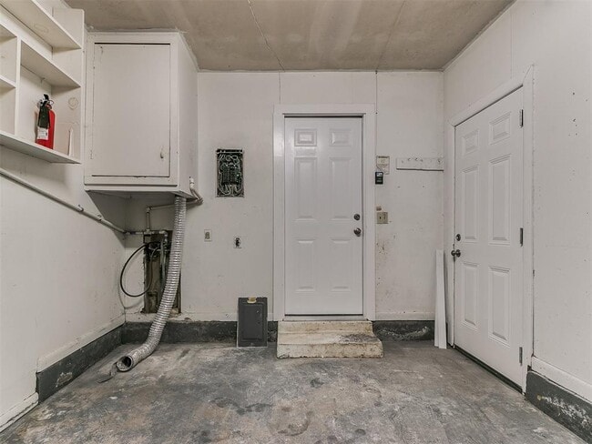 Building Photo - 1626 Denison Dr