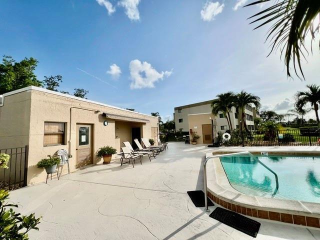 Building Photo - 801 Islamorada Blvd