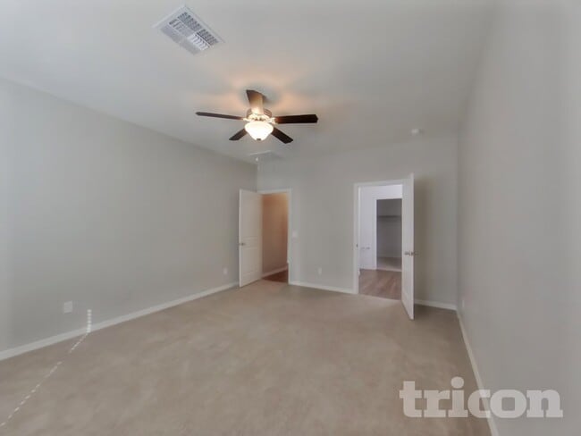 Building Photo - 33598 N Draba Ln