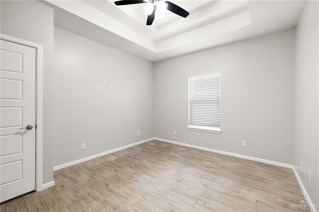 Building Photo - 4709 Magnolia Ave