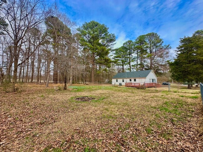 Building Photo - Updated 3BR Ranch | Large Lot, Deck & Modern Finishes – Minutes to Durham