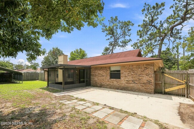 Building Photo - 1835 Townsend Blvd