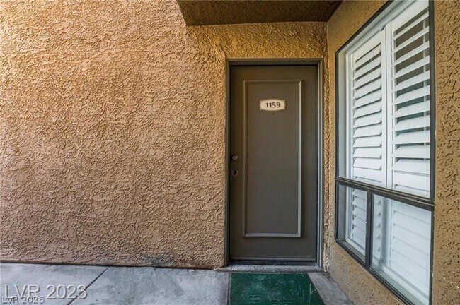 Building Photo - 3151 N Soaring Gulls Dr