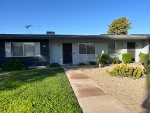 Building Photo - 10915 W Thunderbird Blvd