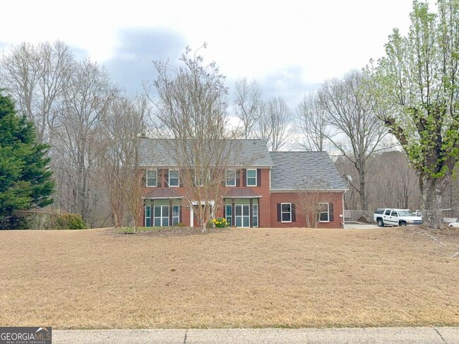 Building Photo - 2845 Stratfield Ct