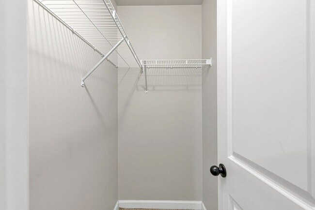 Building Photo - 258 Breakwater Dr