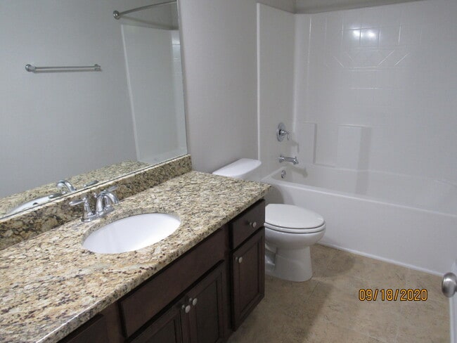 Building Photo - 173 Whitman Way