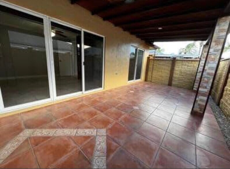 Building Photo - 18110 SW 139th Ct