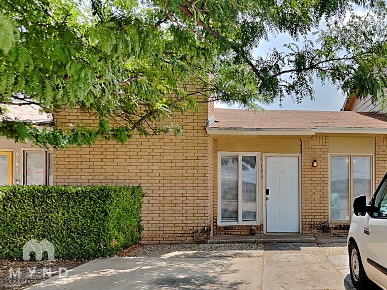 Primary Photo - 6193 34th St